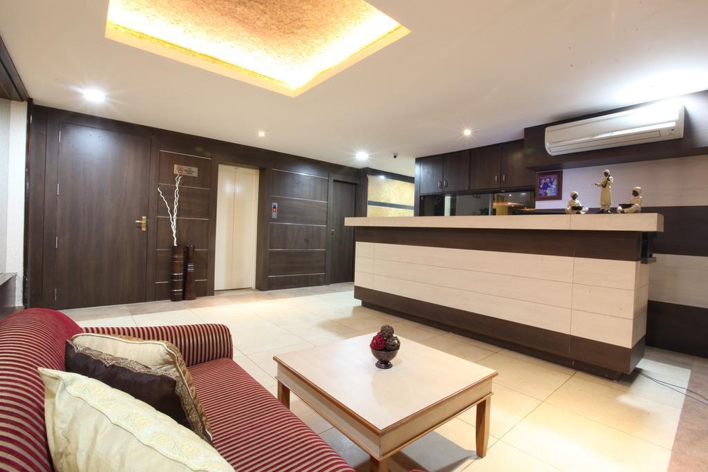 Treebo Trend Woodsvilla Suites Bapu Nagar Jaipur Buitenkant foto