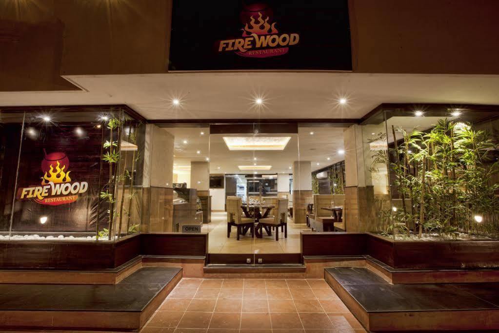 Treebo Trend Woodsvilla Suites Bapu Nagar Jaipur Buitenkant foto